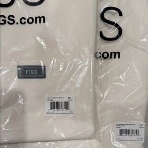 FIGS off white Medical Team Olympics Scrub SET